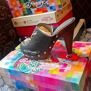 ED HARDY DARK GREY HIGH HEEL SLIPPERS